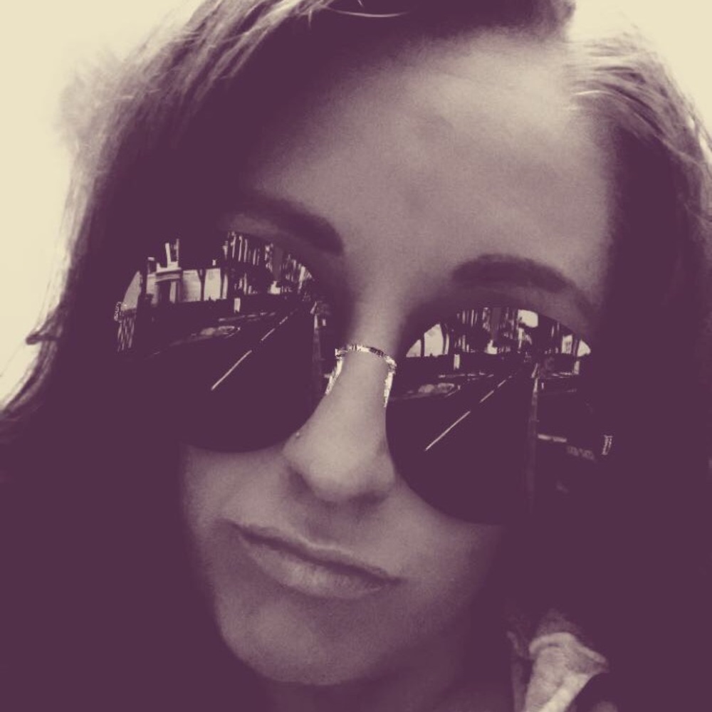 Meet your Posher, Nicole